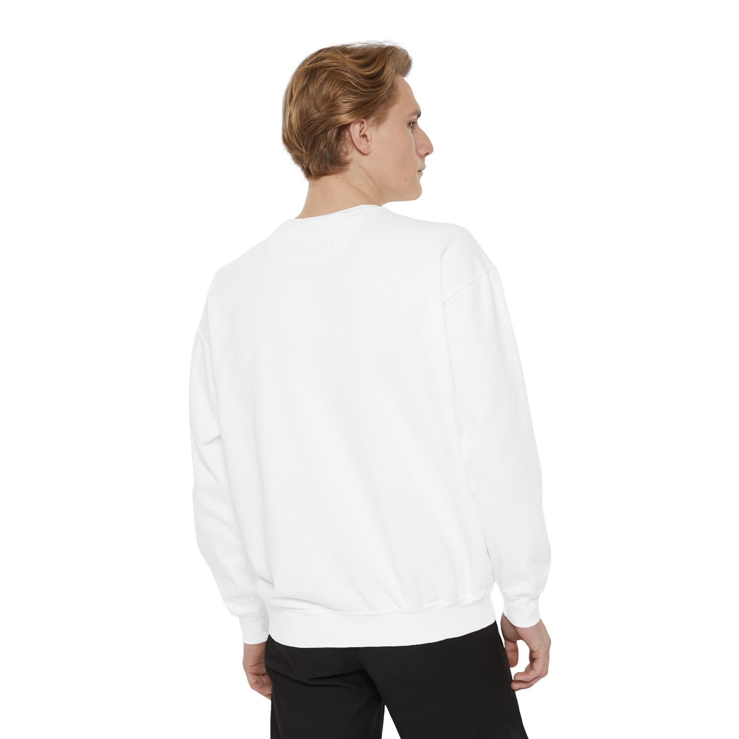 Chase Your Dreams Sweatshirt, Cozy Fashion, Inspirational Gift, Motivational Apparel, Perfect for Dreamers