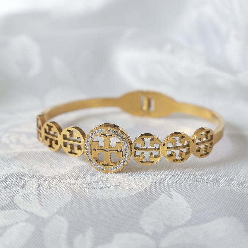 Gold colour premium Bracelet